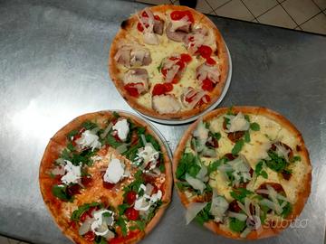 Pizzaiolo e aiuto pizzaiolo
