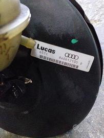 Servofreno Audi 80 codice: 8A0612105 D