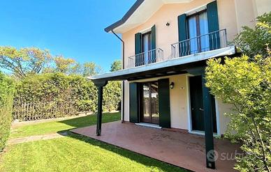 Estate ad Albarella - prenota subito