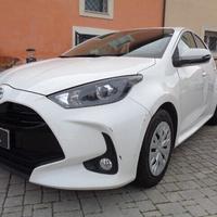 Toyota Yaris 1.0 5 porte Active NO VINCOLO FINANZI