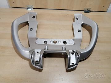 Maniglione e supporti guzzi Stelvio 1200