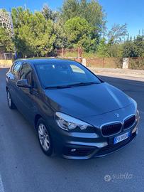 Bmw 216d Anno 2017 Full Navi Led Xeno
