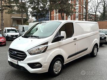 FORD Transit Custom 340 2.0 EcoBlue 130 Titanium