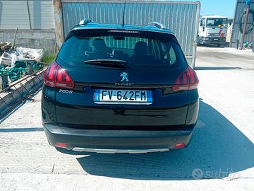 Peugeot 2008 hdi