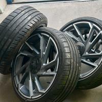 Gomme 205/40/18 Bridgestone