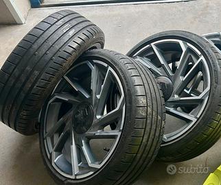 Gomme 205/40/18 Bridgestone