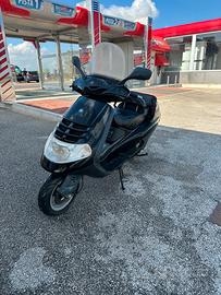 Piaggio Hexagon LX4 125