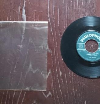 Vinile 45 giri. The Beatles, 1964.