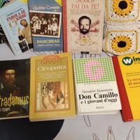 3 lotti di libri, tutti 20€