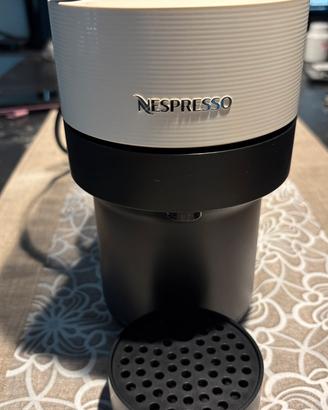 Nespresso Vertuo Pop bianca