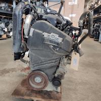 Motore DACIA DUSTER 4X4 1461cc diesel del 2012