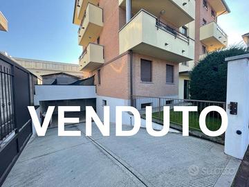 Box / Garage di 14 m² a Legnano