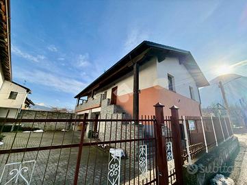 CASA INDIPENDENTE A SAINT-MARCEL