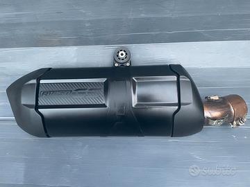 TERMINALE DI SCARICO NERO BMW 1250