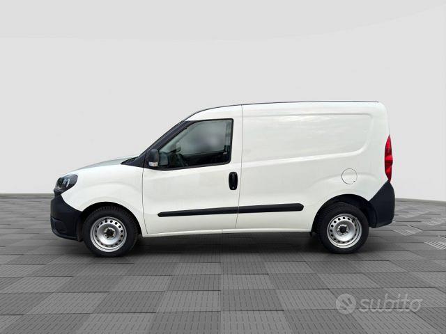 Fiat Doblò 2022 photo 2