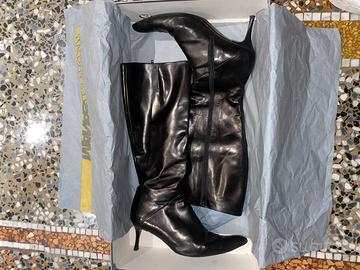 Stivali in vera pelle artigianali da donna Abbigliamento e Accessori In vendita a Genova