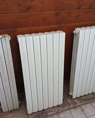  Termosifoni in ghisa