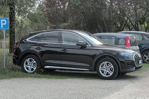 AUDI Q5 I Sportback 40 2.0 tdi mhev Business Advan