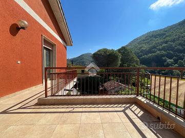 4 LOCALI A ISOLABONA