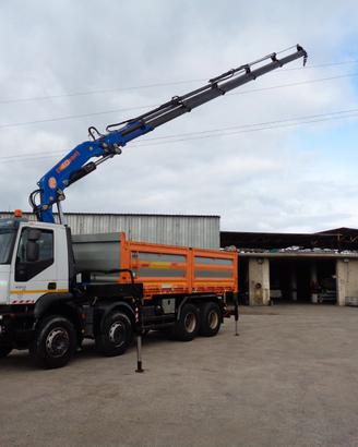 Iveco Trakker 4Assi E5 - Gru + Ribaltabile