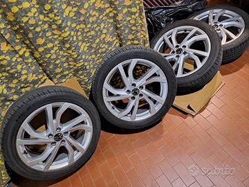 4 cerchi vw 17 con gomme 215 45 17 polo
