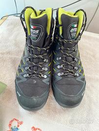 Scarponi trekking tg 44