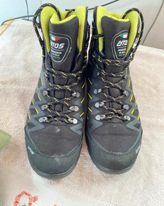 Scarponi trekking tg 44