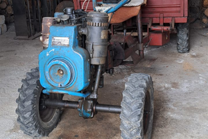 Motozappa con rimorchio