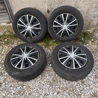 Set 4 cerchi 15” + gomme invernali 195/65 R 15 M+S