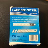 Cutter lame taglierino