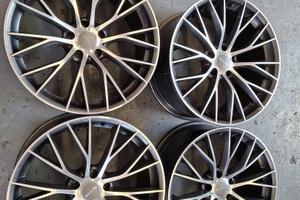 Cerchi in lega 20 differenziati bmw