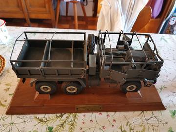 Modellino trattore Fiat tm 69 scala 1 :20