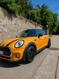 Mini Cooper D 1.5 116cv