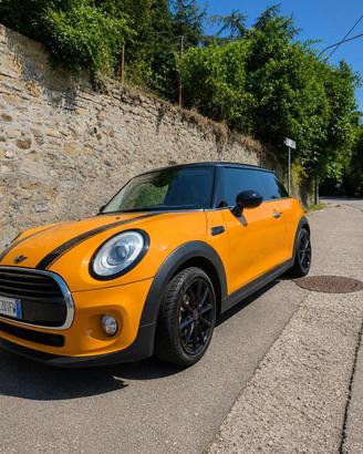 Mini Cooper D 1.5 116cv
