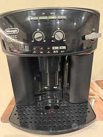 Macchina da caffe’ delonghi