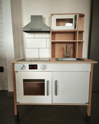 cucina per bambini in legno  Eichhorn