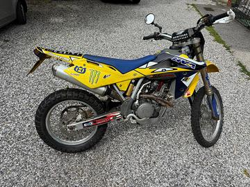 Moto Husqvarna