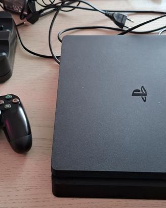 Playstation 4 Slim