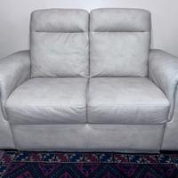 Divano 2 posti come nuovo