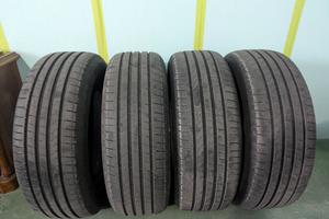 Gomme 225 60 R17 99v Hankook  Ventus Prime 4 - 90%