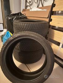 Pneumatici Invernali Bridgestone