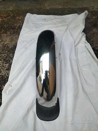 parafango anteriore  originale usato per moto Guzz
