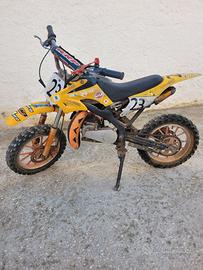 Minicross 50cc per vostro figlio