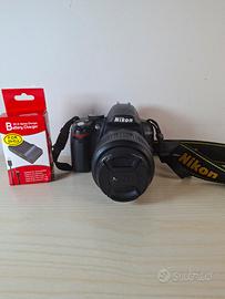 macchina fotografica nikon d3000, caricabatterie