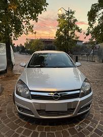 OPEL ASTRA 1.7 CDTI COSMO