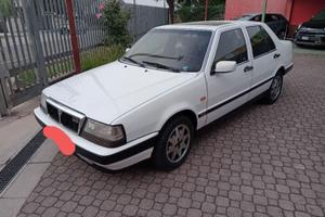LANCIA THEMA 2000 IE