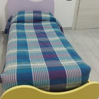 Letti singoli con materasso