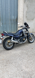 Yamaha FZX 750