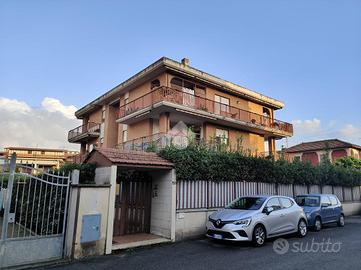 MULTILOCALE A ROMA