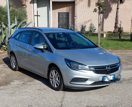 Opel astra k - 5 serie station wagon